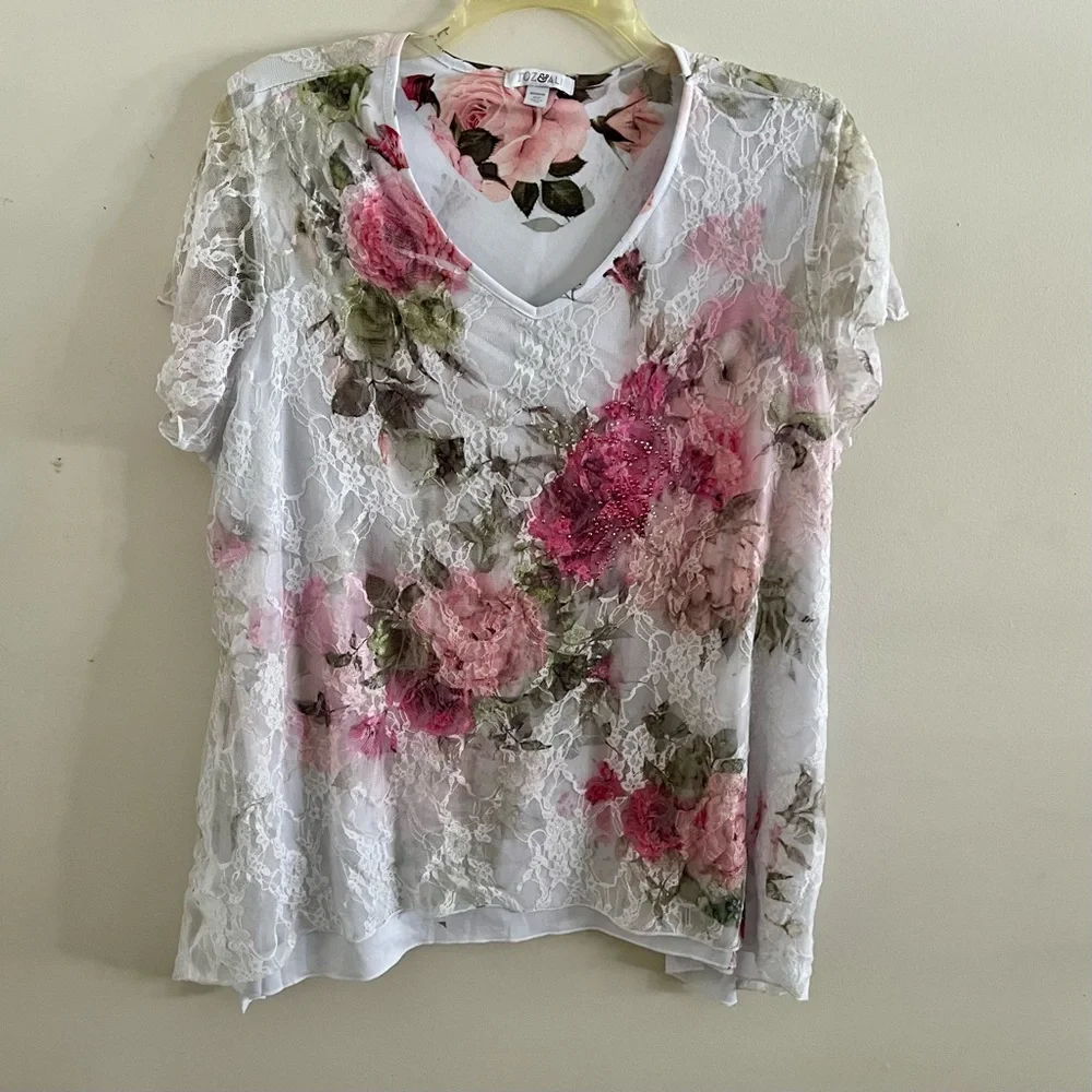 ROZ & ALI SOFT FLORAL LACE OVERLAY BLOUSE - Picture 5 of 5